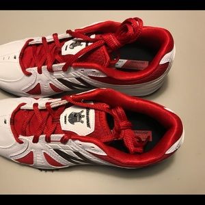 Women white & red New Balance cleats shoes size 7.5 D wide large